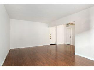 Property in Bronx, NY 10463 thumbnail 2