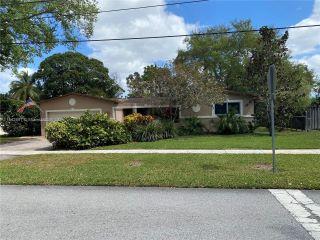 Property in Cooper City, FL thumbnail 1