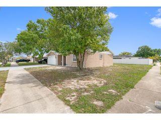 Property in New Port Richey,, FL 34653 thumbnail 2