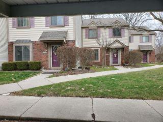 Property in Rochester Hills, MI thumbnail 3