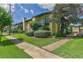 Property in Houston, TX 77058 thumbnail 2