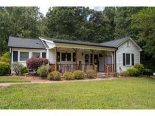 Property in Huntersville, NC 28078 thumbnail 0