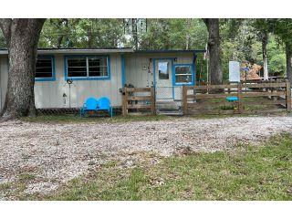 Property in Fort White, FL 32038 thumbnail 2