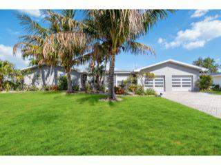 Property in Satellite Beach, FL thumbnail 3