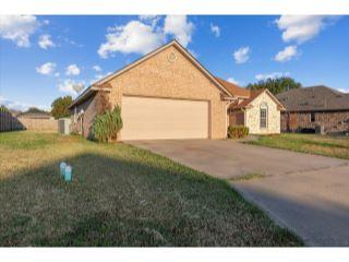 Property in Bonham, TX 75418 thumbnail 1