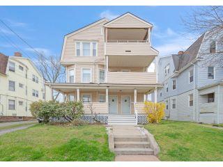 Property in Hartford, CT thumbnail 3