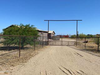 Property in Wickenburg, AZ thumbnail 1