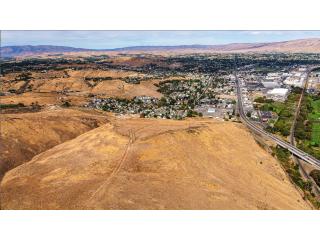 Property in Selah, WA thumbnail 1