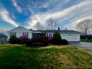 Property in Wethersfield, CT thumbnail 6