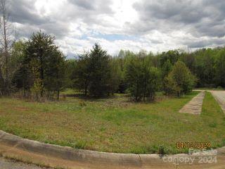 Property in Hickory, NC thumbnail 2