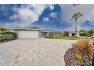 Property in Apollo Beach, FL 33572 thumbnail 1
