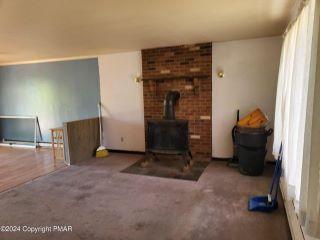 Property in East Stroudsburg, PA 18301 thumbnail 2