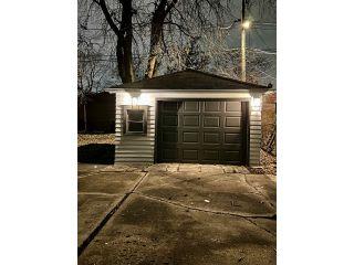 Property in Chicago, IL 60652 thumbnail 2