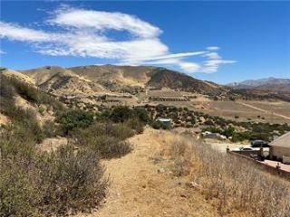 Property in Acton, CA thumbnail 5