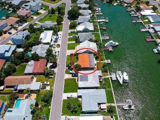 Property in Redington Shores, FL thumbnail 4