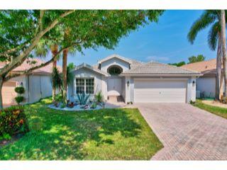 Property in Boynton Beach, FL thumbnail 3