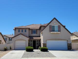 Property in Palmdale, CA thumbnail 1