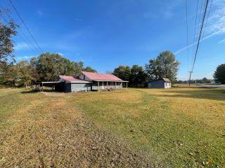 Property in Steens, MS thumbnail 5