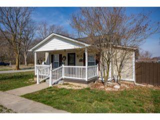 Property in Butler, IL 62015 thumbnail 2