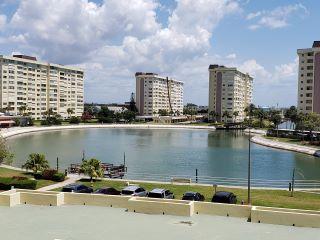 Property in St. Petersburg, FL 33708 thumbnail 2