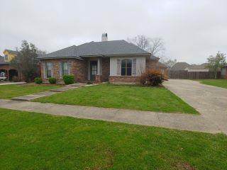 Property in Youngsville, LA thumbnail 1