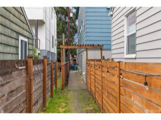 Property in Seattle, WA 98126 thumbnail 2