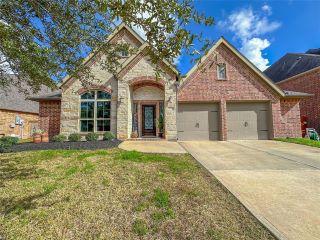 Property in Pearland, TX thumbnail 4
