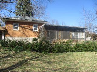 Property in Creve Coeur, IL thumbnail 4