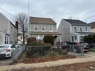 Property in Hempstead, NY 11550 thumbnail 1