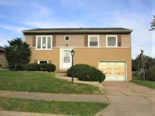 Property in Peoria, IL thumbnail 2