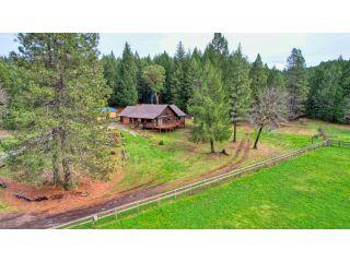 Property in Cave Junction, OR 97523 thumbnail 2
