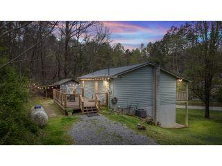 Property in Sevierville, TN thumbnail 5