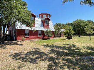 Property in Chico, TX 76431 thumbnail 1