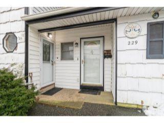 Property in Sayville, NY 11782 thumbnail 1