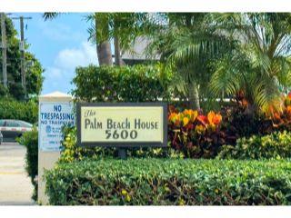 Property in West Palm Beach, FL 33407 thumbnail 1