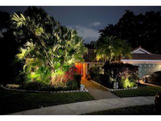 Property in Boca Raton, FL thumbnail 2