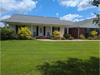 Property in El Dorado, AR thumbnail 3