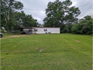 Property in Carthage, TX thumbnail 2