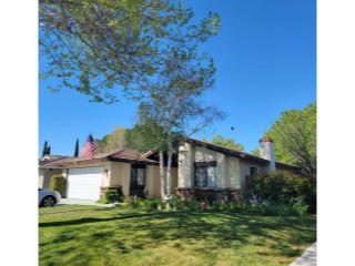Property in Lancaster, CA thumbnail 5
