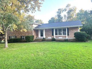 Property in Cleveland, TN thumbnail 2