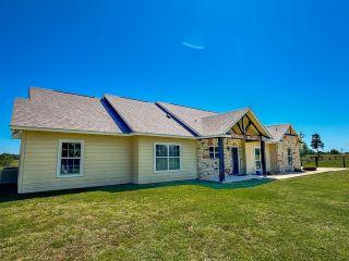 Property in Avinger, TX thumbnail 1