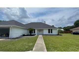 Property in Cantonment, FL thumbnail 5