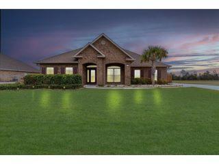 Property in Crestview, FL thumbnail 6