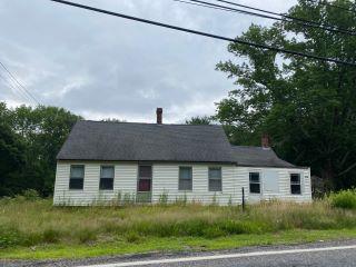 Property in Coventry, RI thumbnail 3