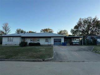 Property in McAlester, OK thumbnail 2