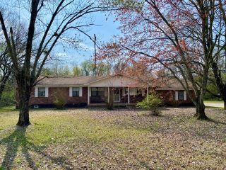 Property in Clarksville, AR thumbnail 1