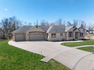 Property in Manitowoc, WI 54220 thumbnail 0