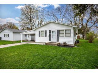 Property in Litchfield, IL thumbnail 6