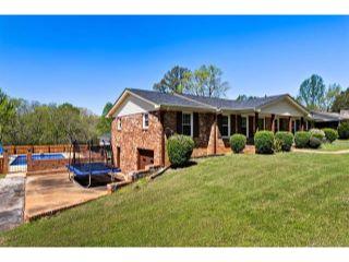 Property in Florence, AL 35633 thumbnail 1