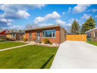 Property in Alsip, IL 60803 thumbnail 2